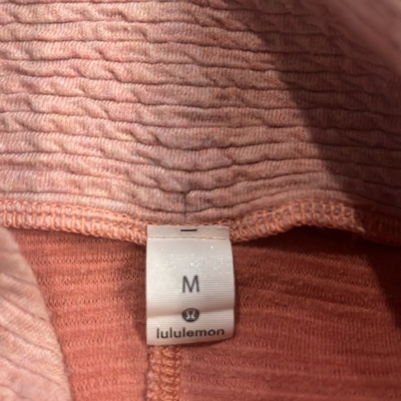 Lululemon Along The Way textured mock neck top M - Picture 5 of 11